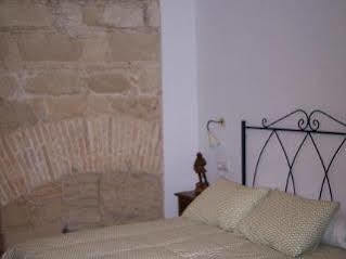 Fenix Guest house